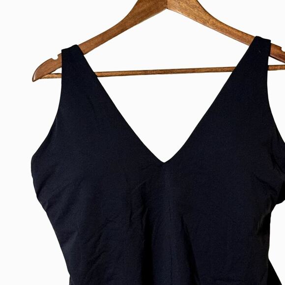Everlane Swimsuit Women’s XL NWT Renew V-Neck One Piece Resort Wear Black - Picture 3 of 9